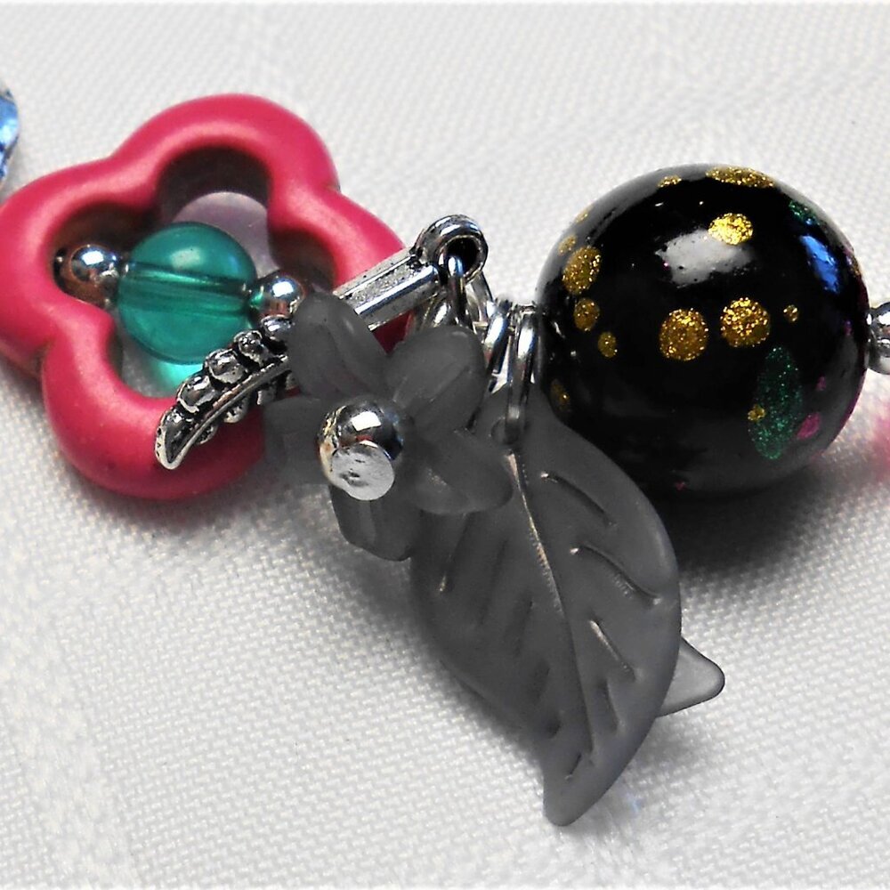 No594 Beautiful handmade mixed necklace and earrings - Picture 4 of 7